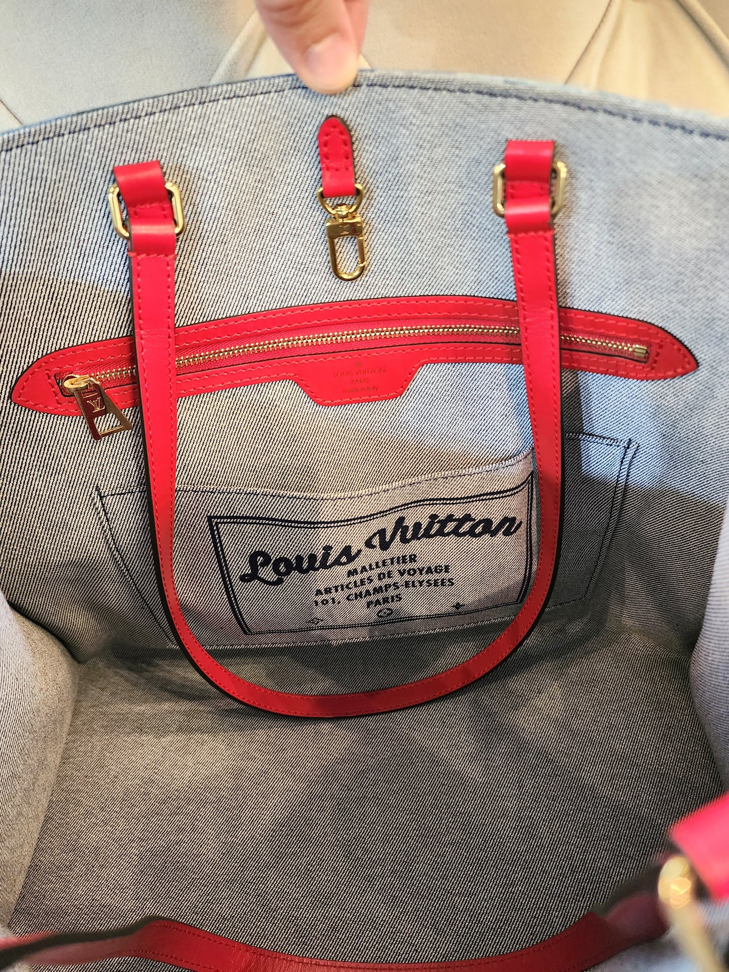 LOUIS VUITTON
Denim Damier Monogram OnTheGo in Blue Rouge
