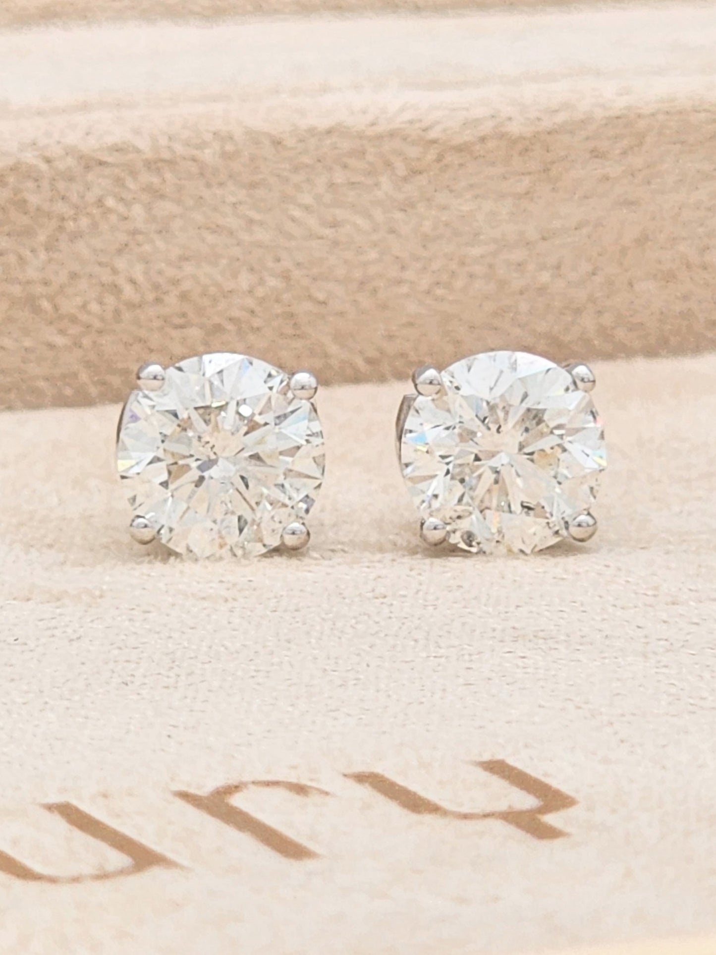 4.07 Carat Natural Round Diamond Stud Earrings!!! EGL Certified: SI2~G