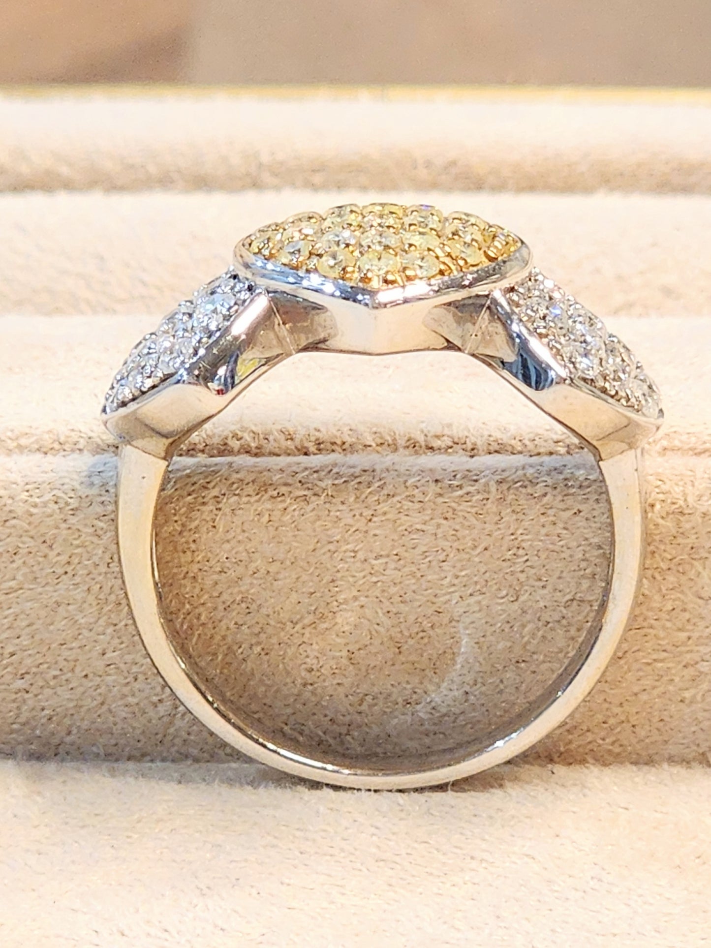 3-💛 Fancy Yellow and White Diamond Ring in 14K!! 1.00 Total Carats!!