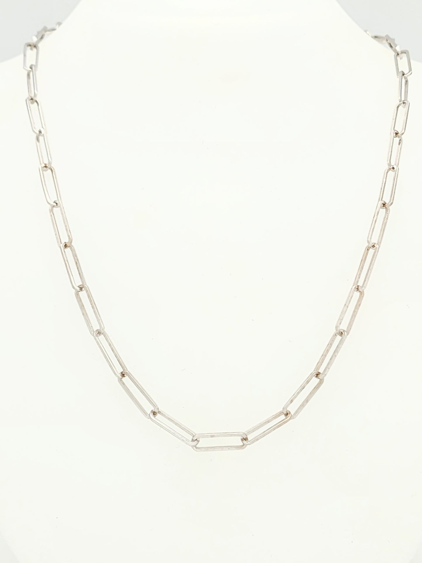19" PAPERCLIP Necklace in 14K White Gold