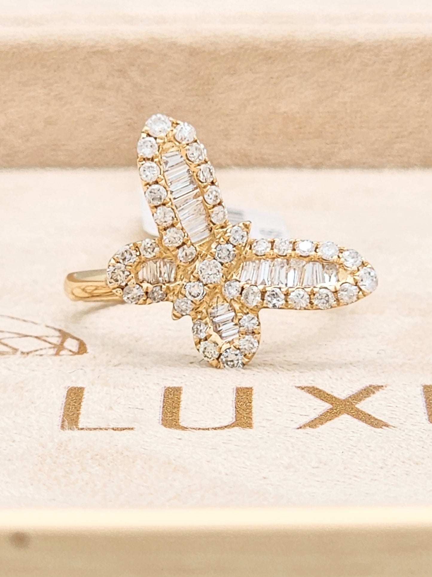 .75 Carat Diamond BUTTERFLY Ring in 14KYG!!