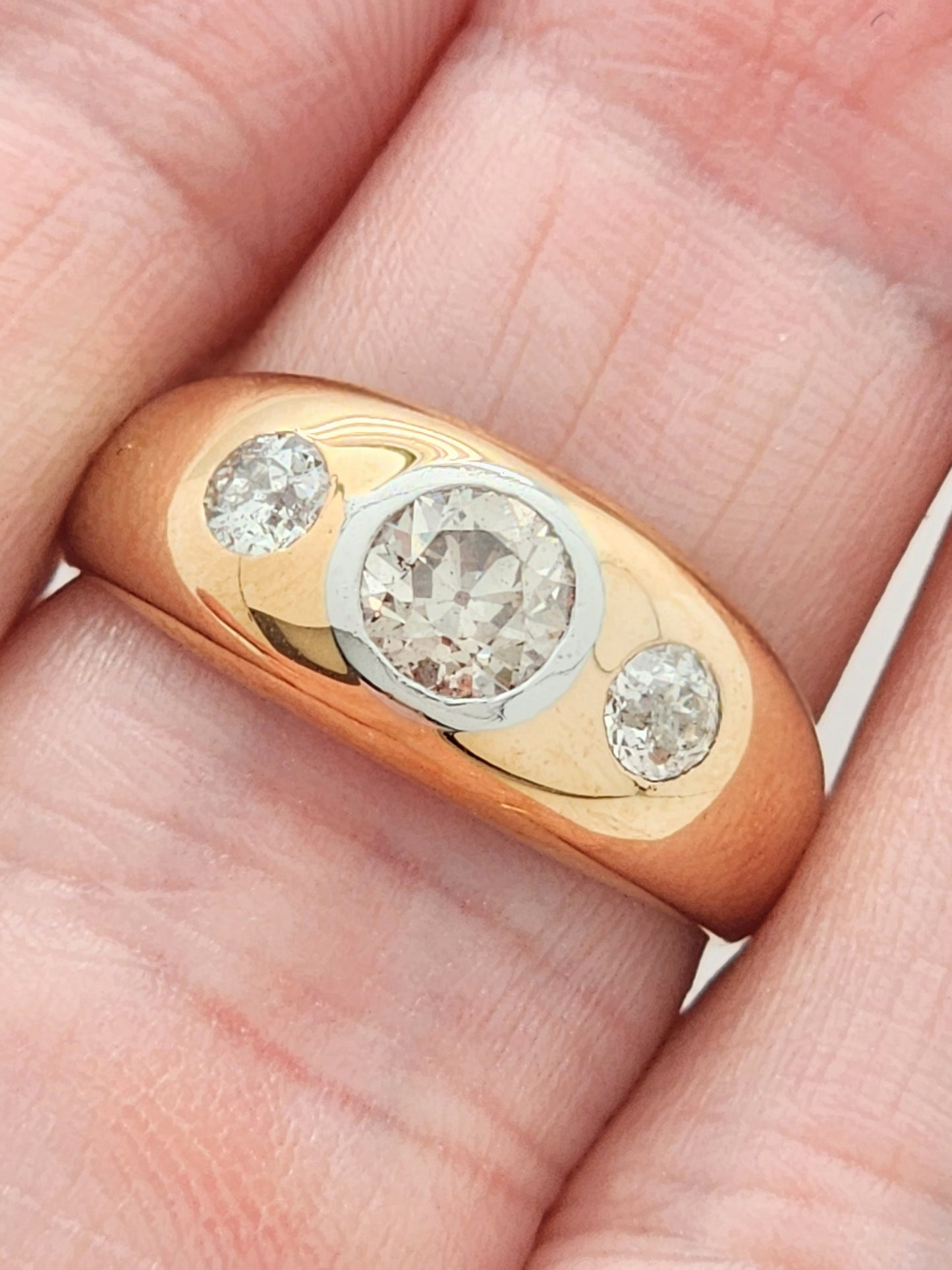 ESTATE 0.90 Carat European Cut 3-Diamond Band in 14KYG