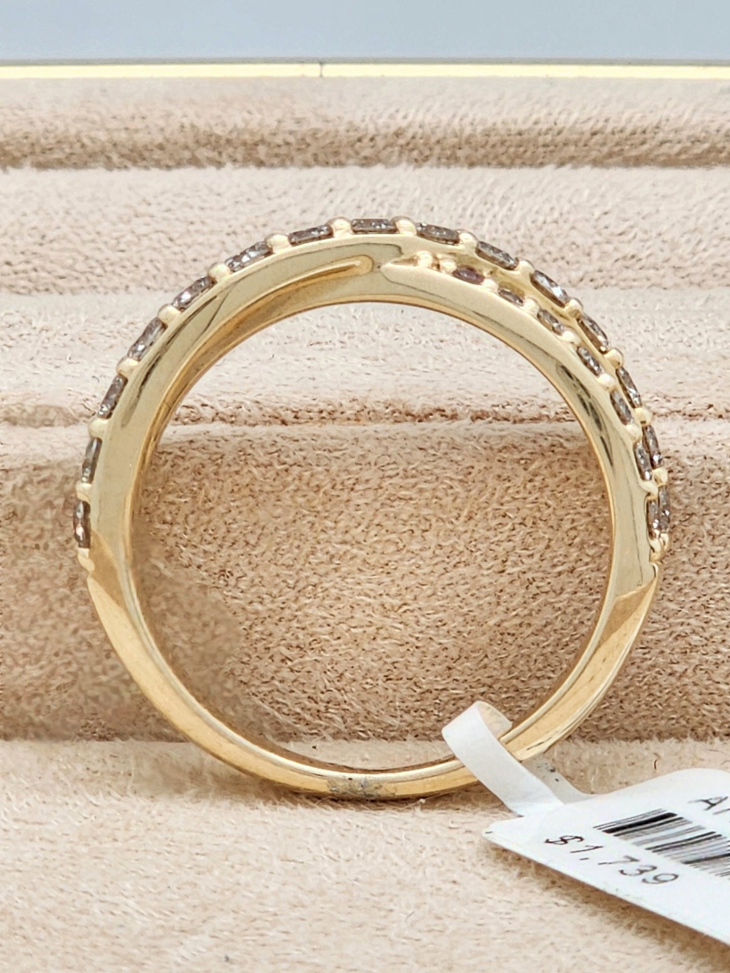 1.00 CARAT CROSSOVER DIAMOND BAND IN 14KYG!!!