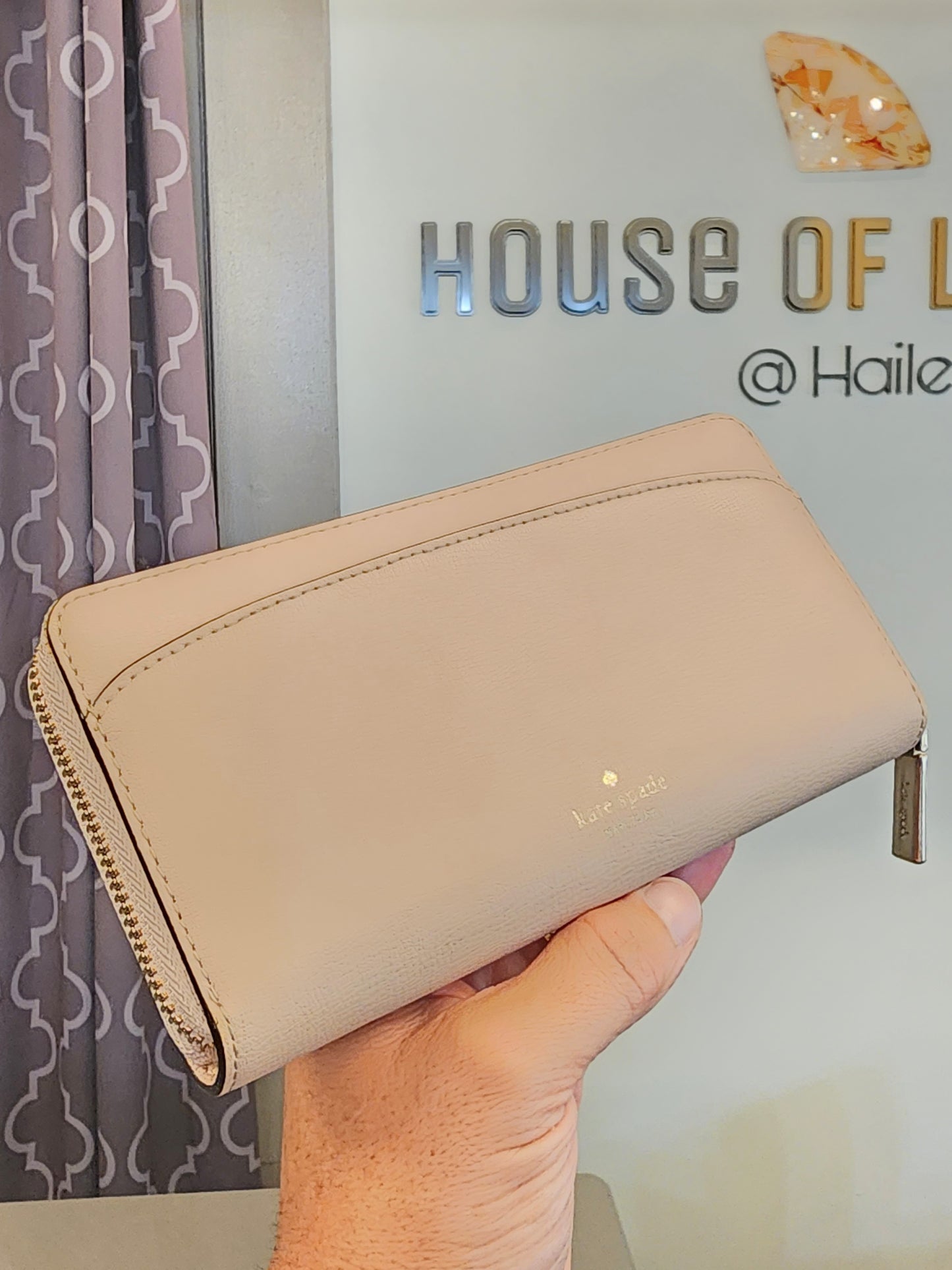 KATE SPADE Zip-Around Wallet in Light Beige