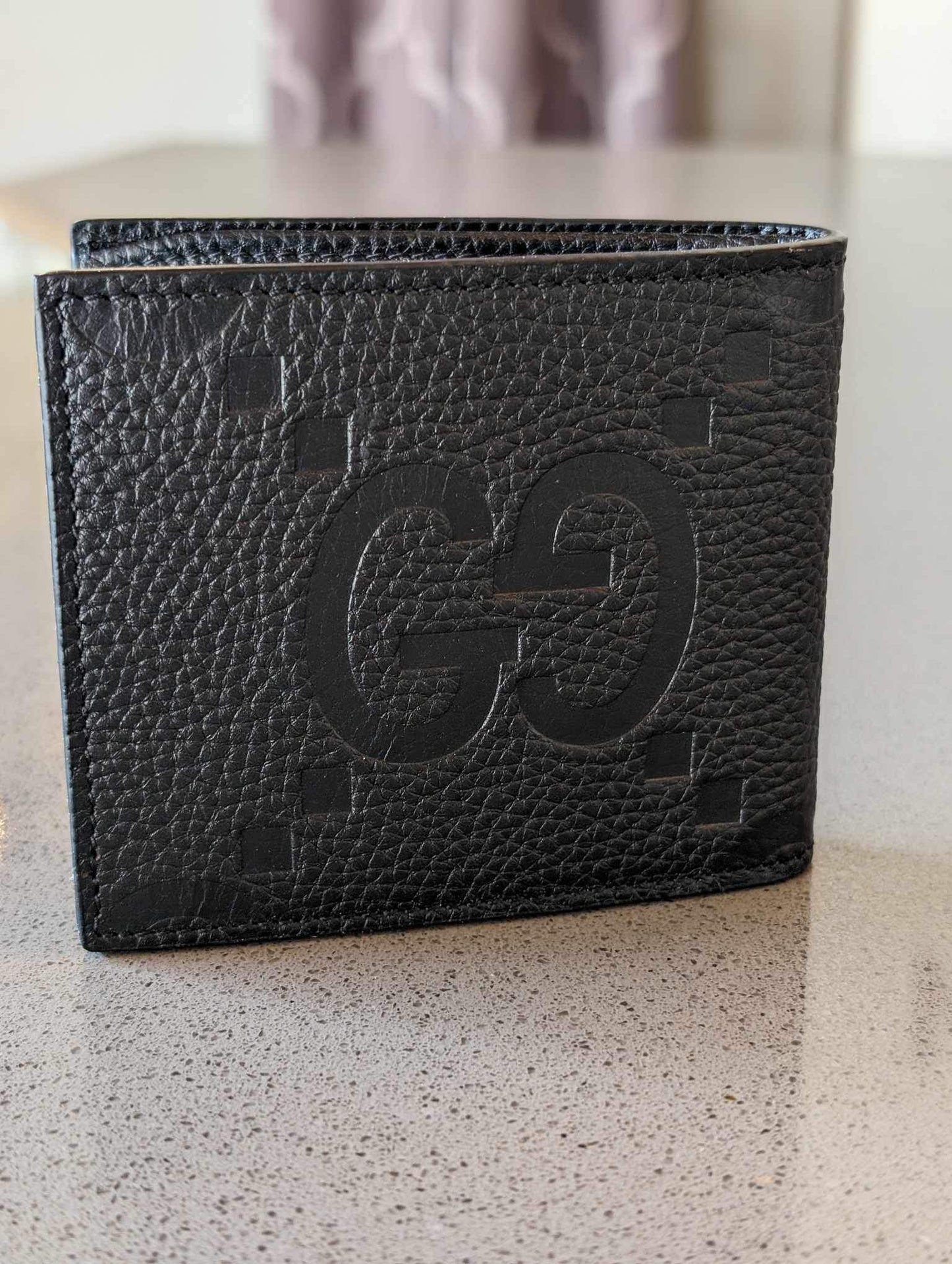 Gucci GG JUMBO BI-FOLD LEATHER WALLET in BLACK