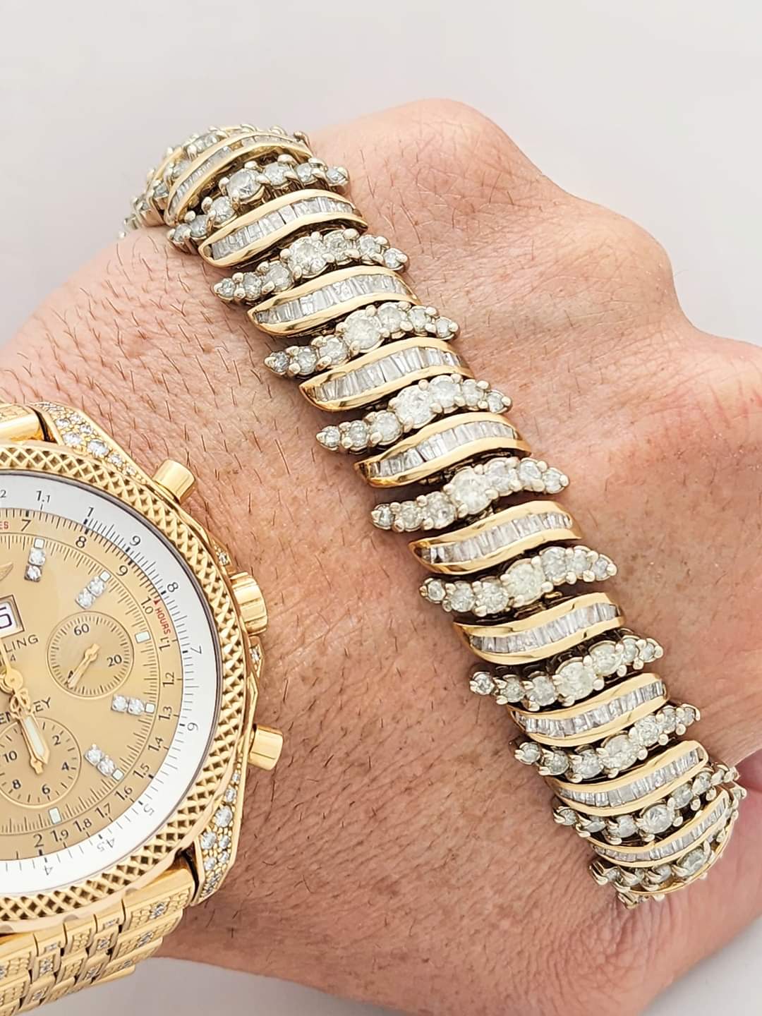 MASSIVE 15.00 CARAT DIAMOND BRACELET in 14KYG!!! 80.6 GRAMS