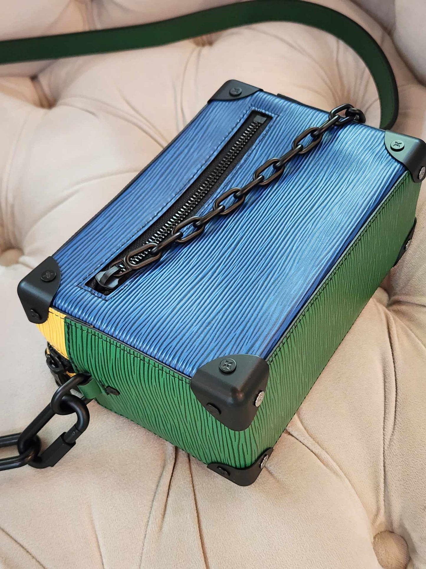 LOUIS VUITTON
Mini Soft Trunk in Epi Color Block NEW!!!