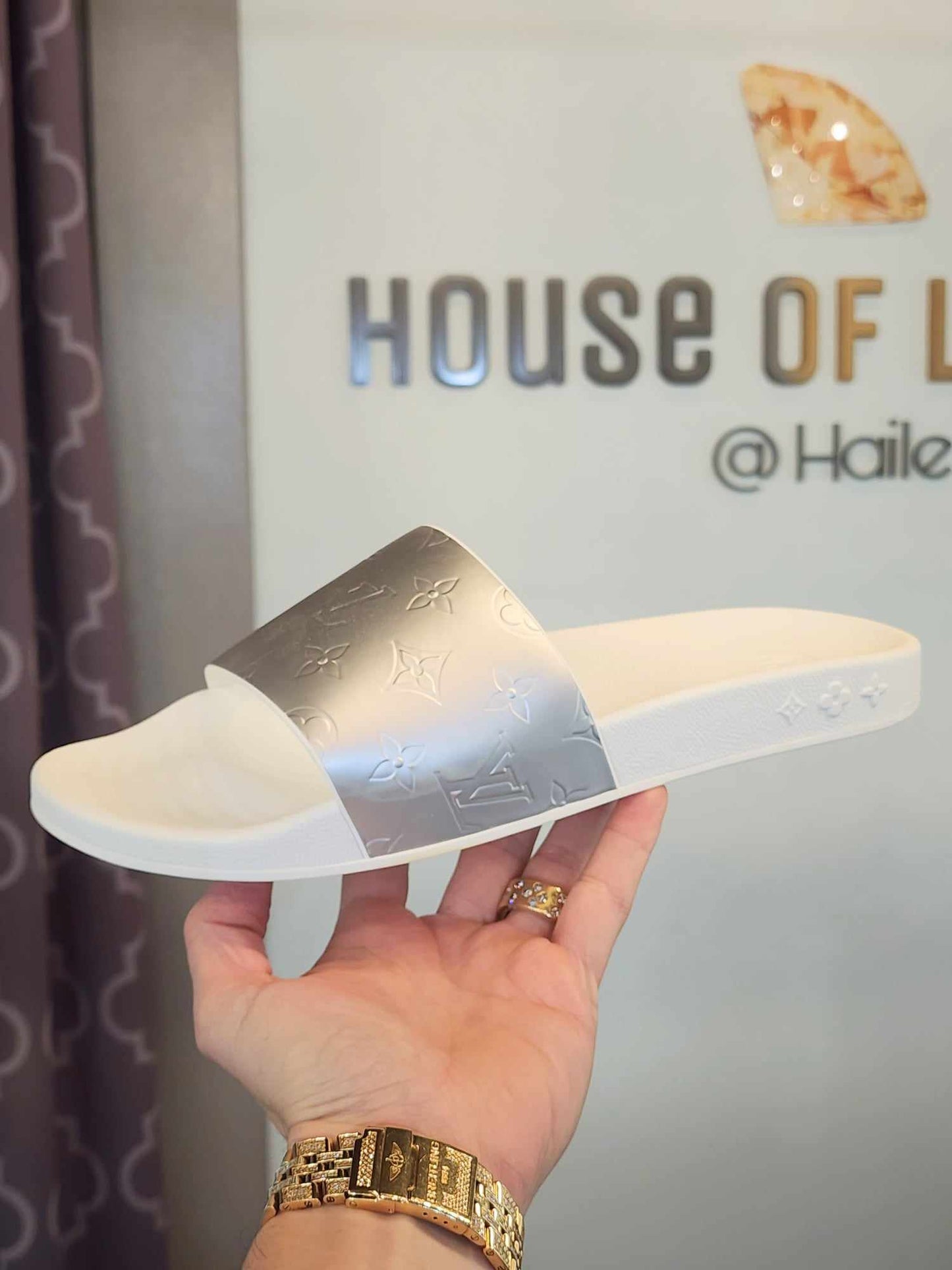 LOUIS VUITTON Waterfront Mule Slides in White and Metallic Monogram Rubber Size 10 (Fits like US 11)