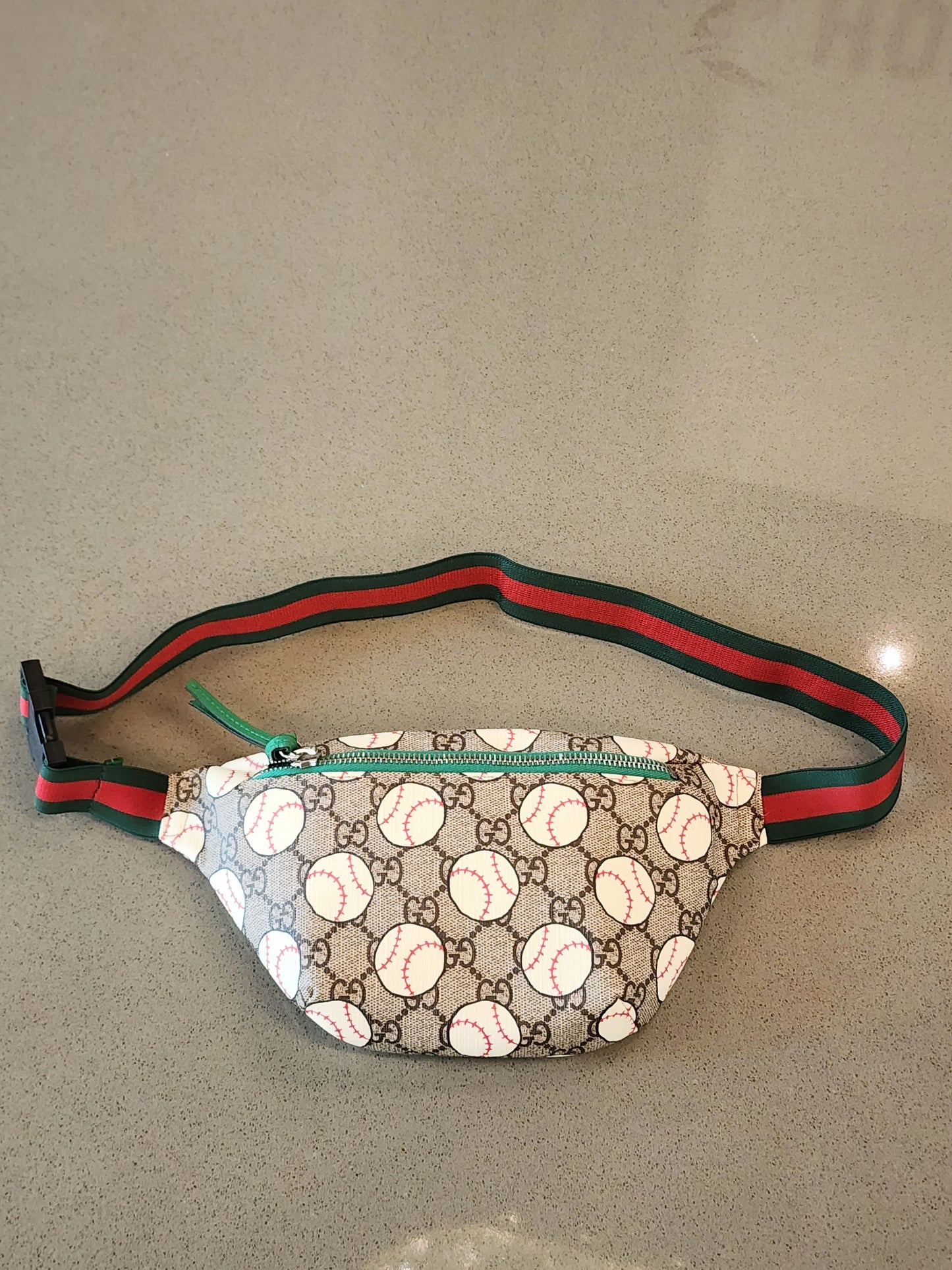 GUCCI GG Supreme Monogram Baseballs Web Children's/Women’s Belt Waist Bag