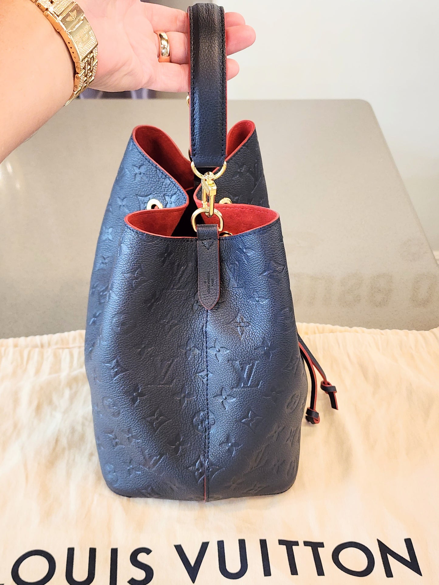 LOUIS VUITTON Empreinte Neonoe MM in Navy