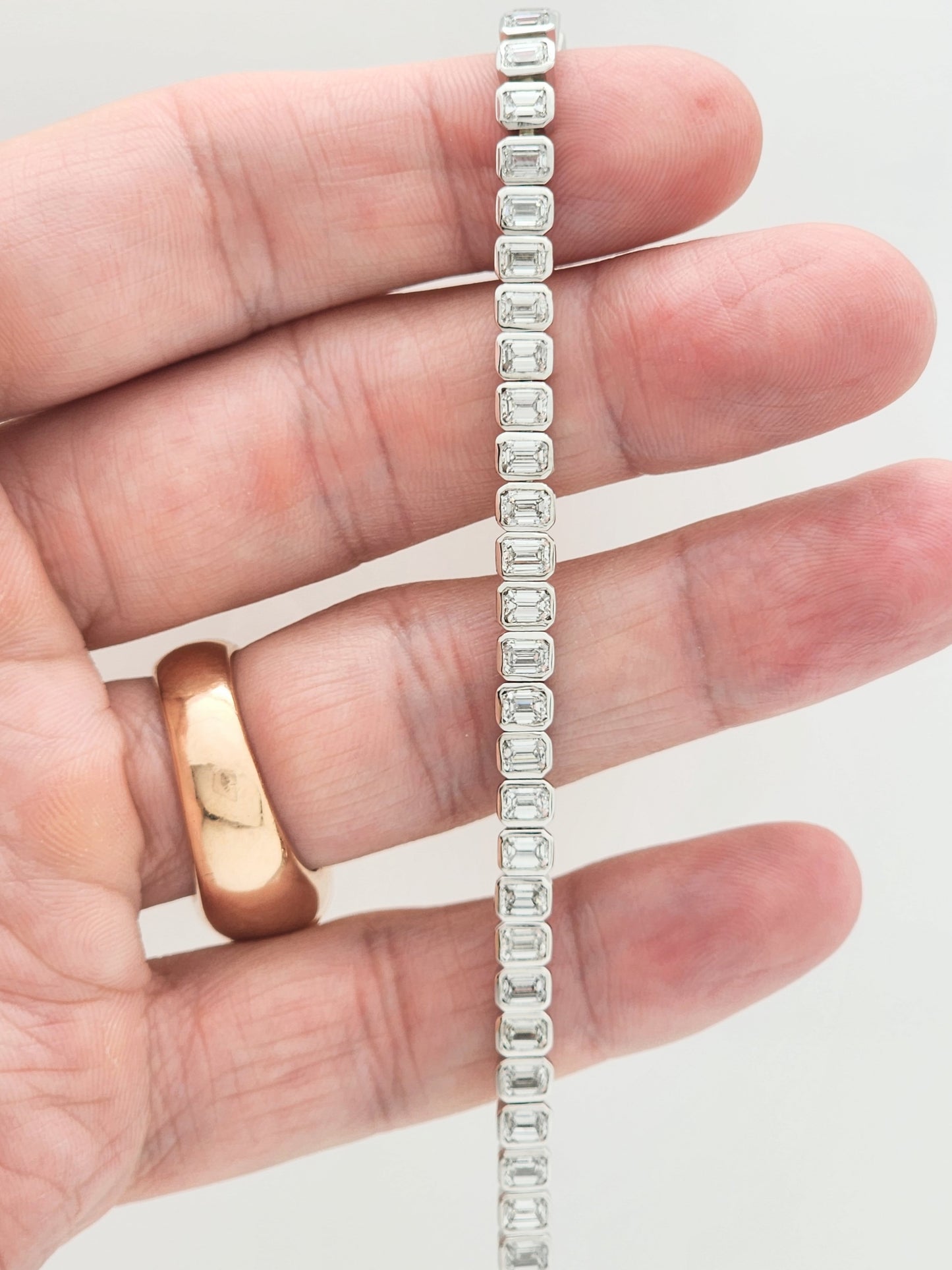10.18 CARATS!!! Emerald Cut Diamond Tennis Bracelet in 14KWG!!!!