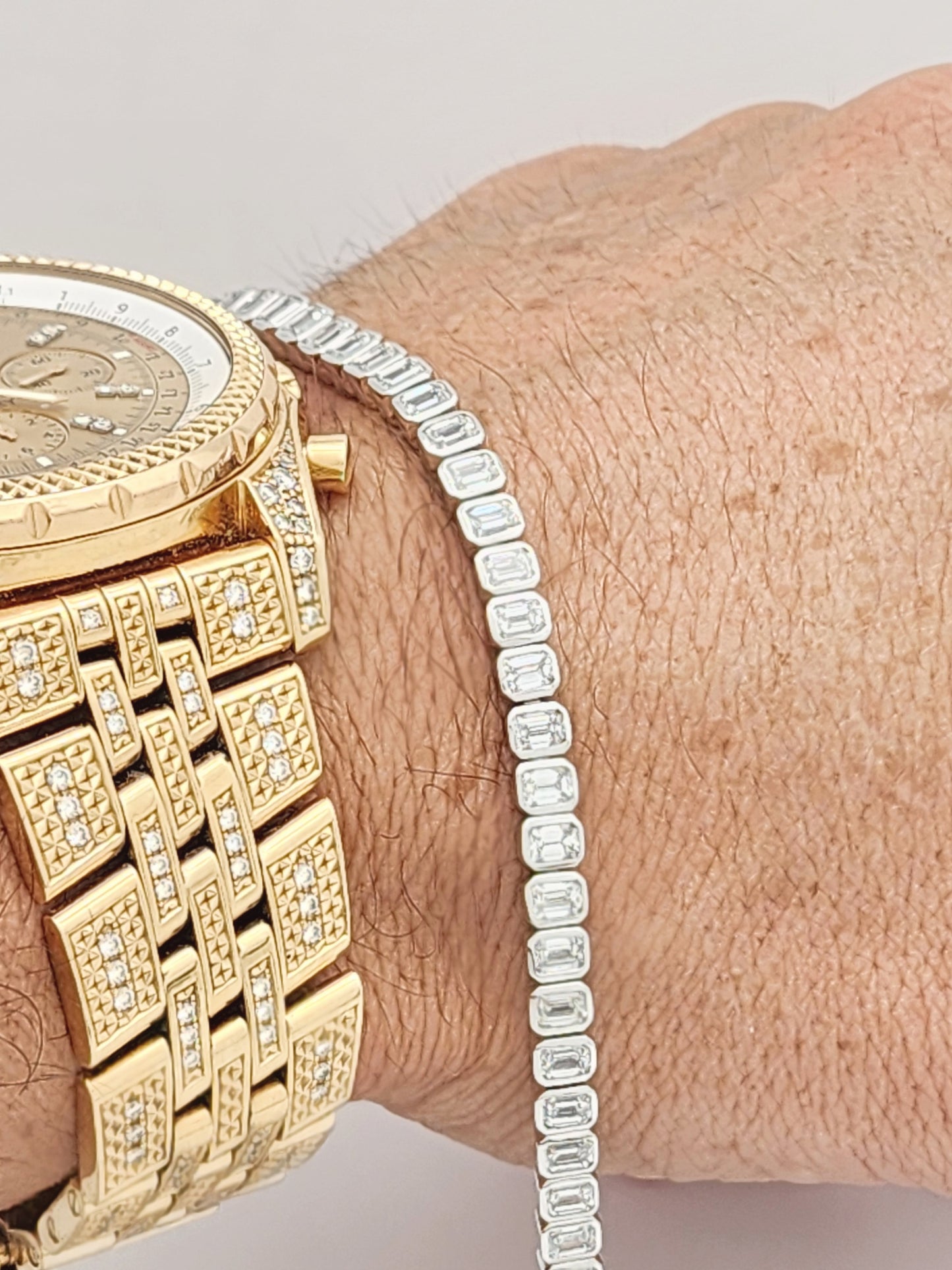 10.18 CARATS!!! Emerald Cut Diamond Tennis Bracelet in 14KWG!!!!