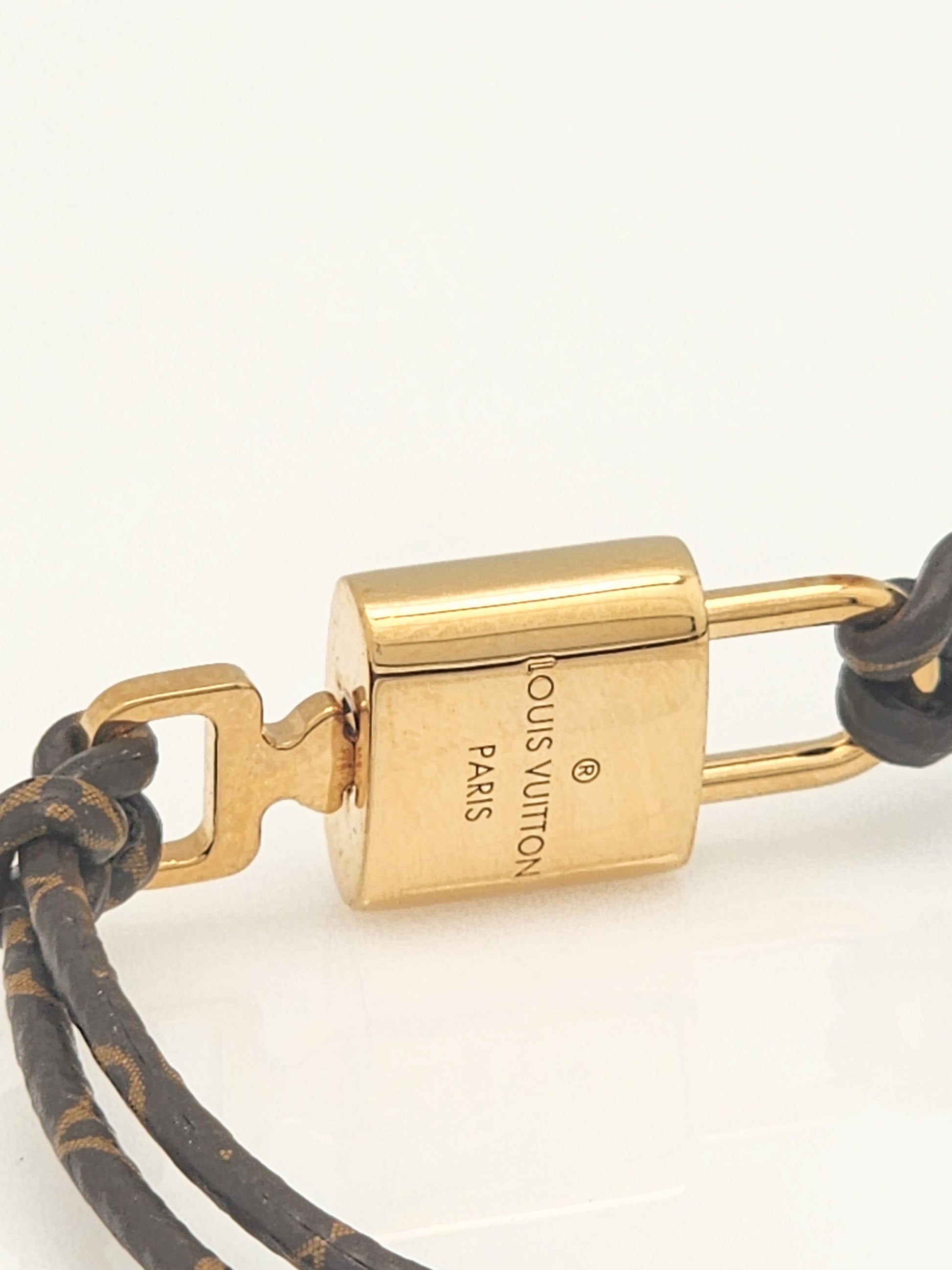 Louis Vuitton LV Padlock Bracelet, Yellow, 17