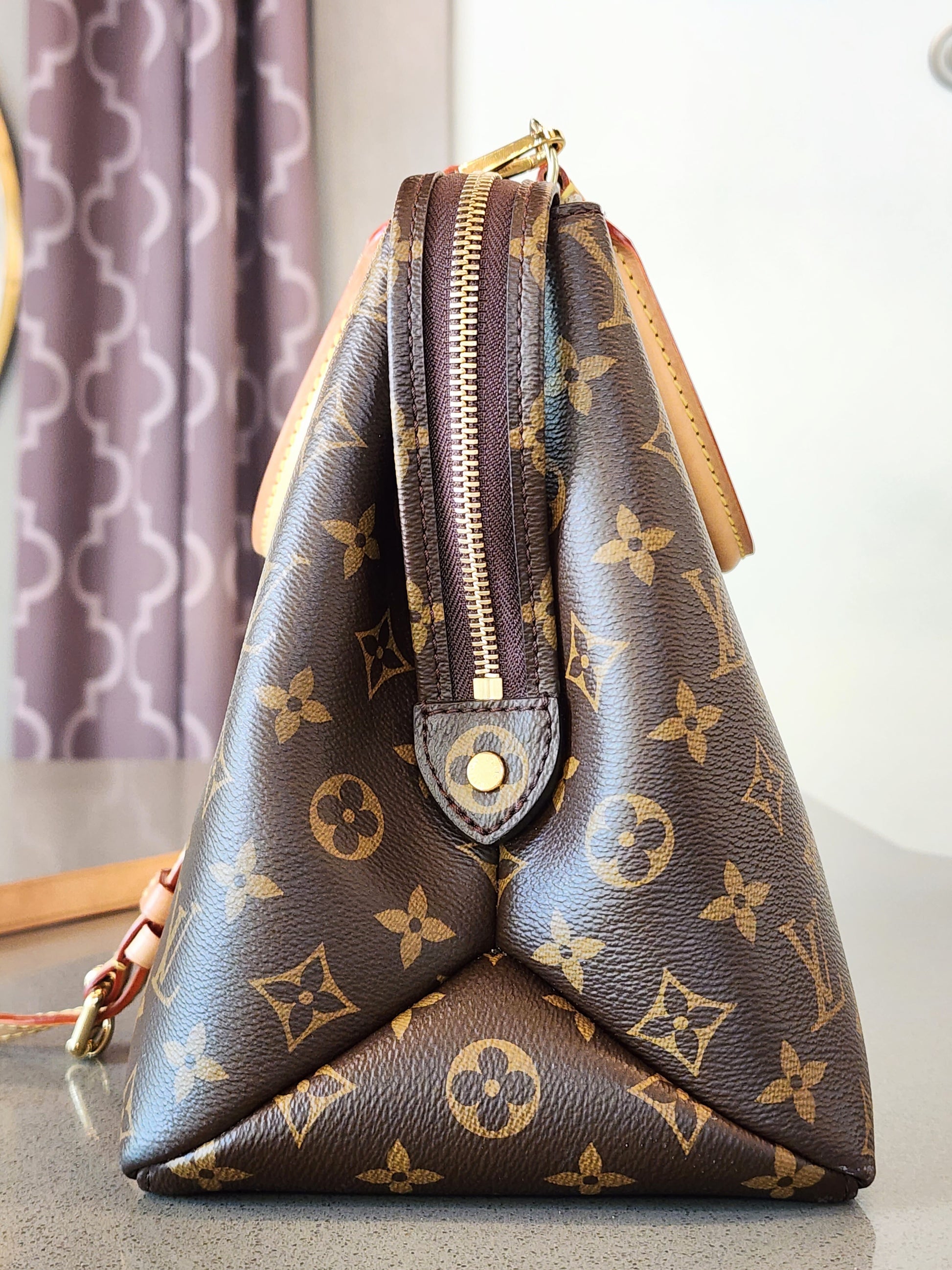 Louis Vuitton Monogram Grand Palais Shoulder Bag 080123