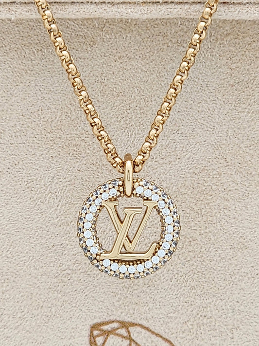 LOUIS VUITTON Louis by Night Gold-Tone Adjustable Necklace!