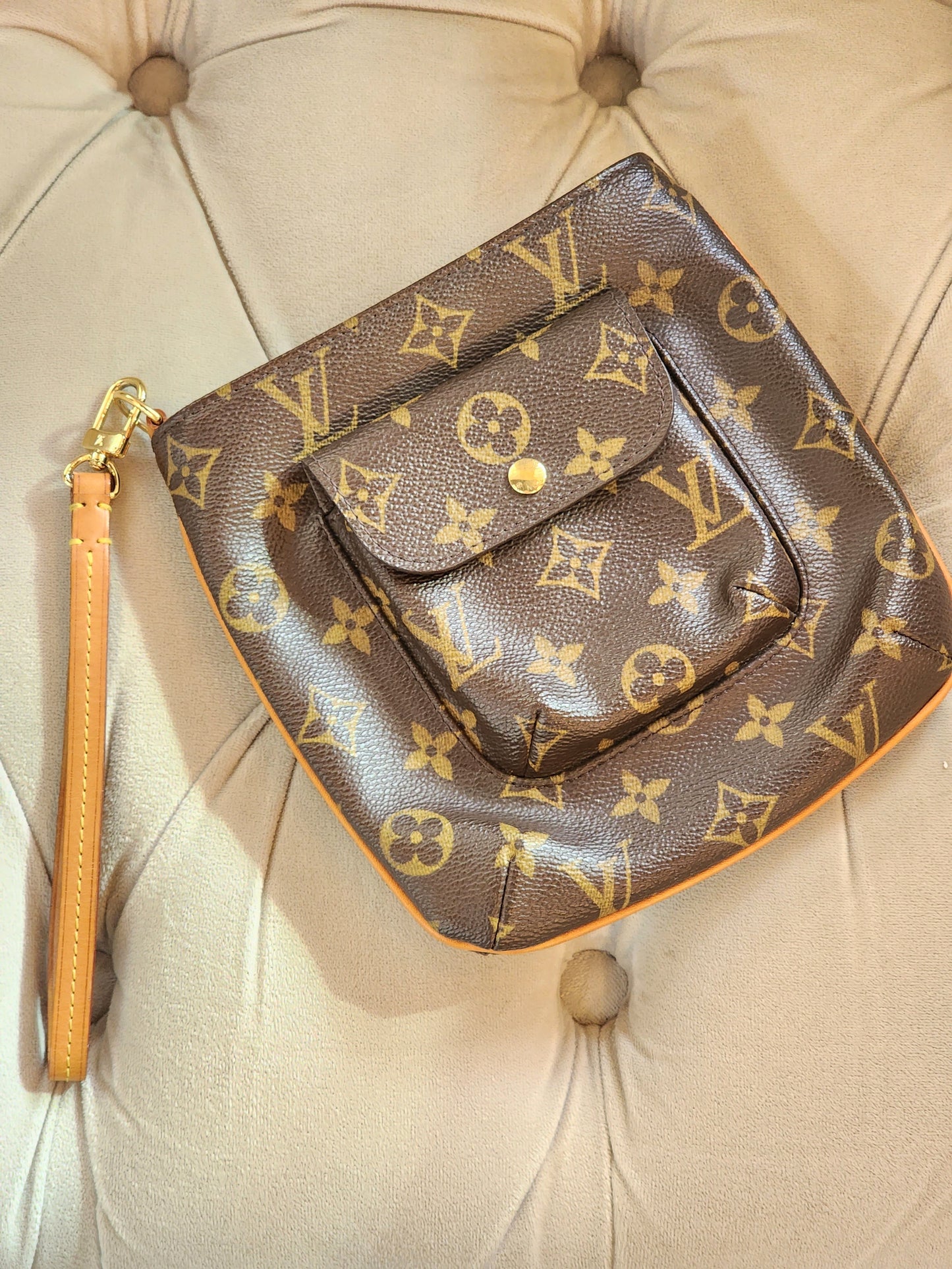 Shop for Louis Vuitton Monogram Canvas Leather Partition Wristlet