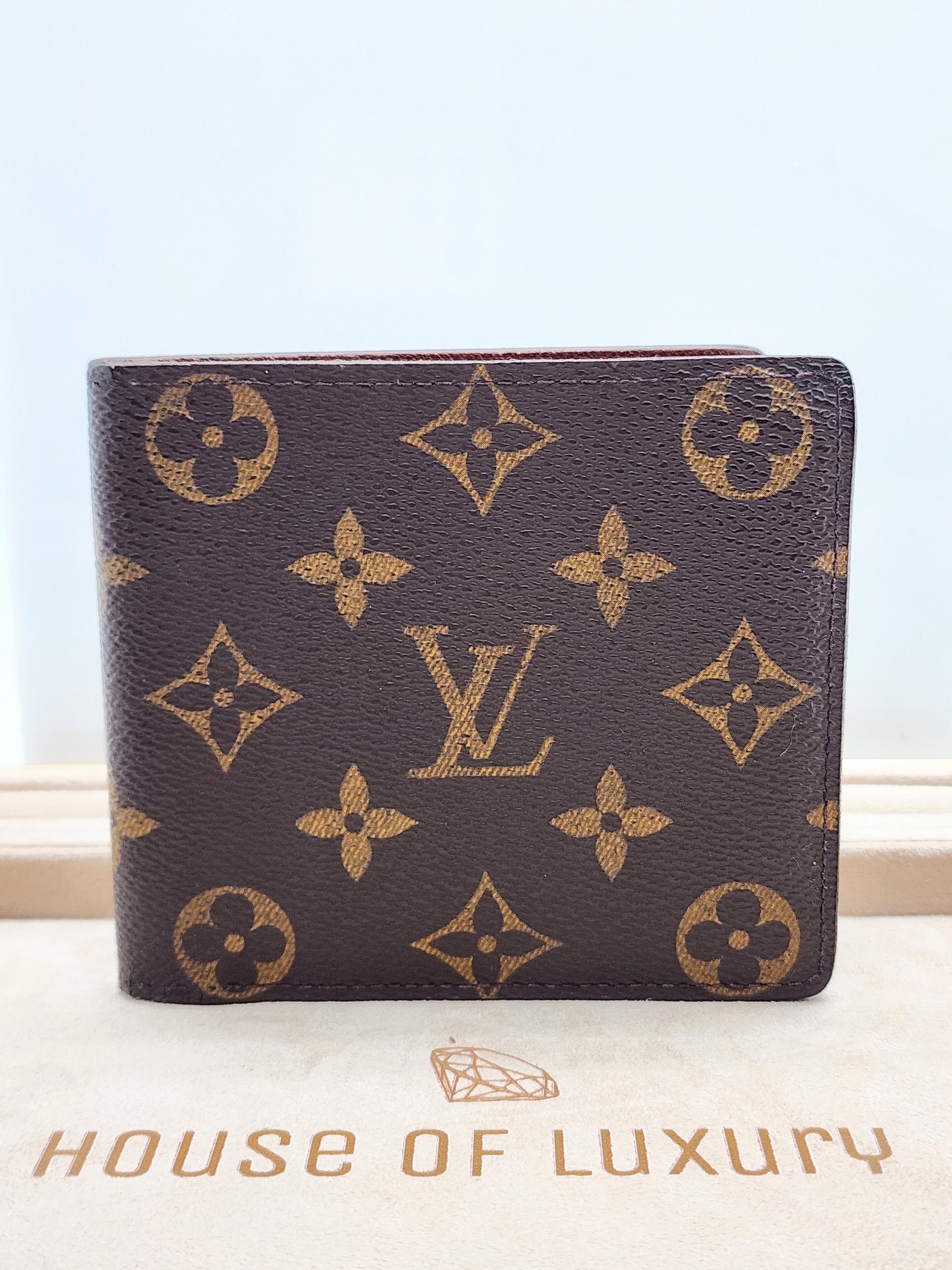 Louis Vuitton Billfold Wallet 6 Credit Card Slots Damier Ebene